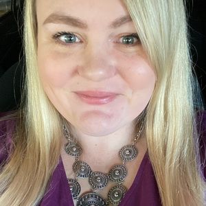 Meet your Posher, Tiffany